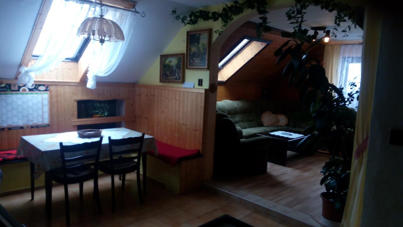 Hotel U Tri Kocek Jablonné v Podještědí Exterior foto